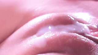 Insane Close Up Slow motion cream pie cunt inside