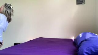 Cute Southern Hotwife Surprise Cream-pie